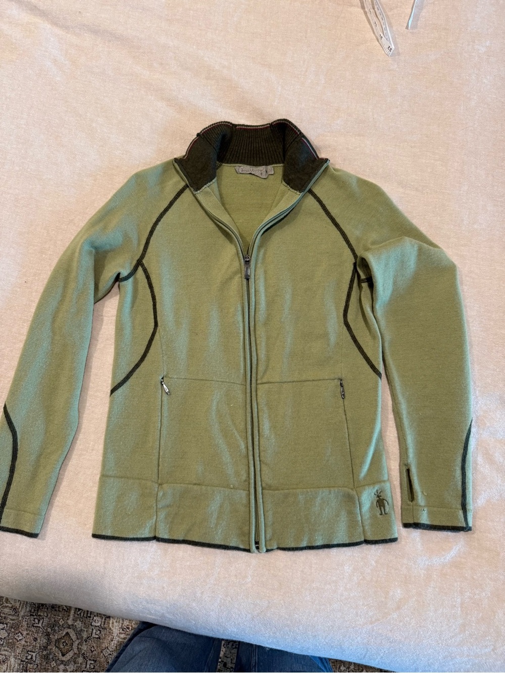 Smartwool Olive Green Full-Zip Jacket with dark green Trim